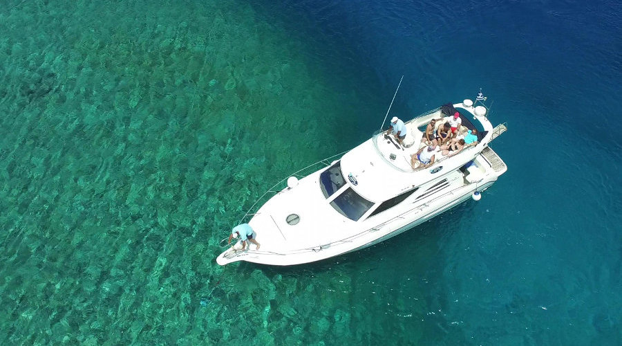 Half day private Mykonos cruise